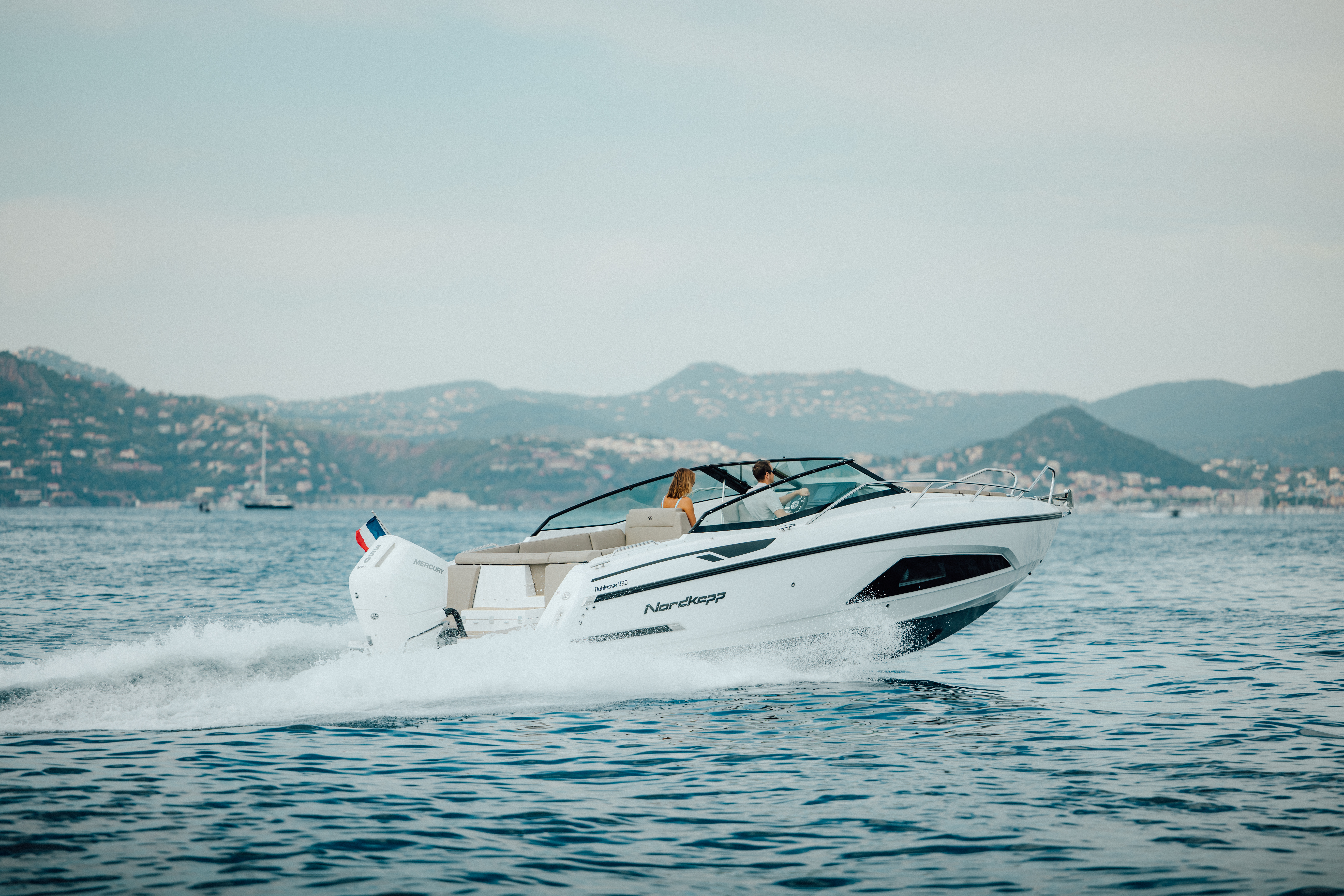 Noblesse Noblesse 830